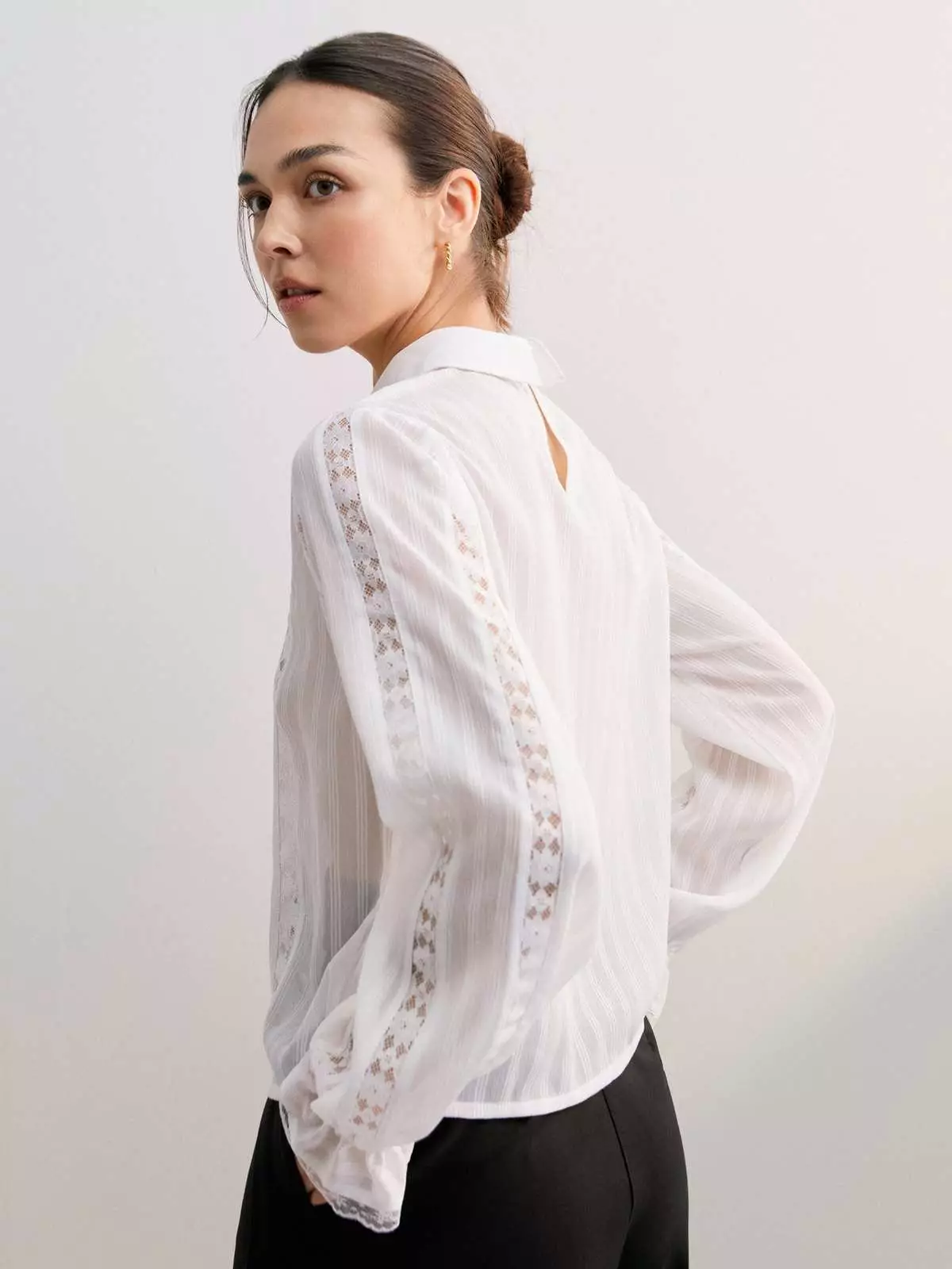 Jual POMELO FASHION Lace Trim Long-Sleeve Blouse White Original