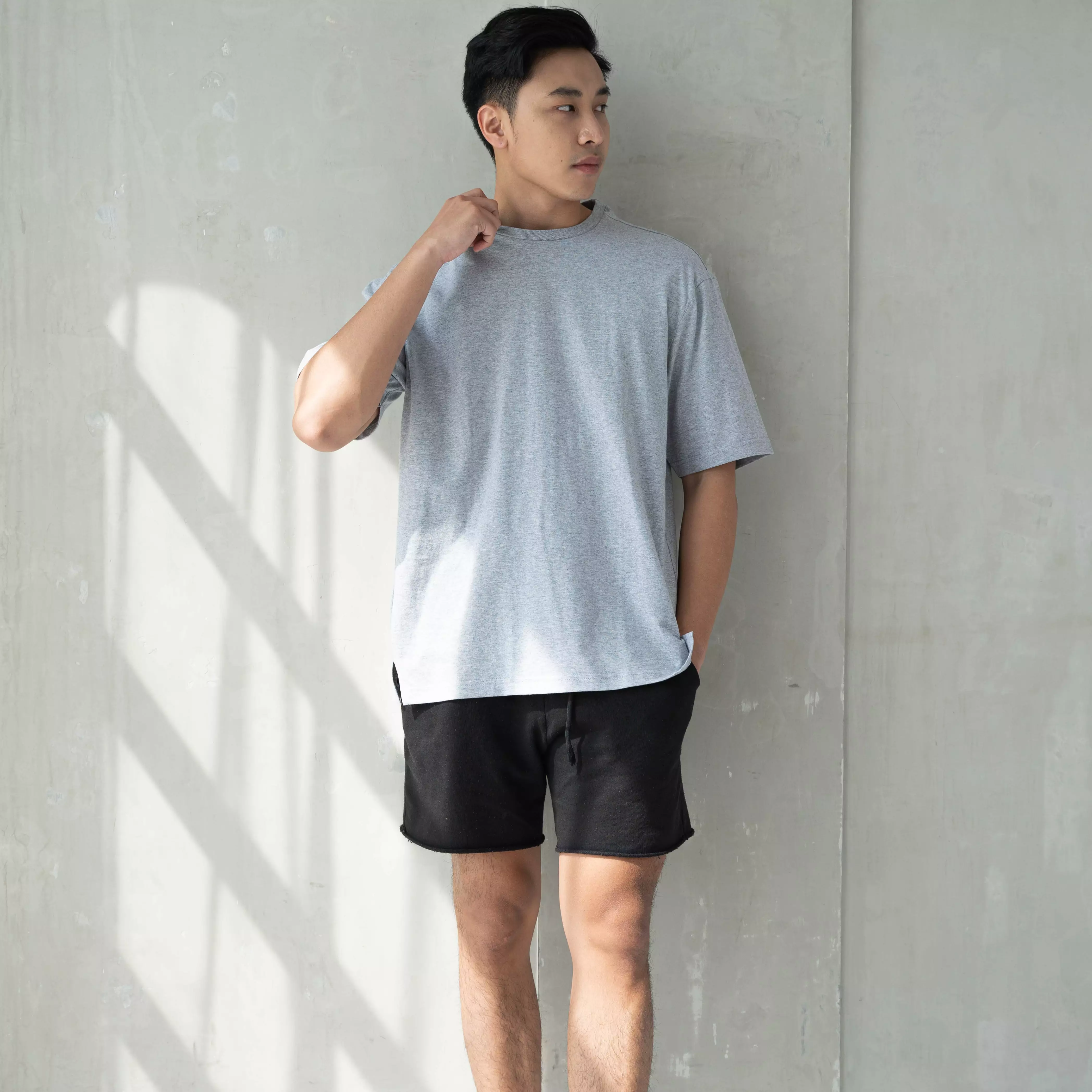 Kale Dexter Misty Grey/ Kaos Oversize Lengan Pendek Pria / Unisex