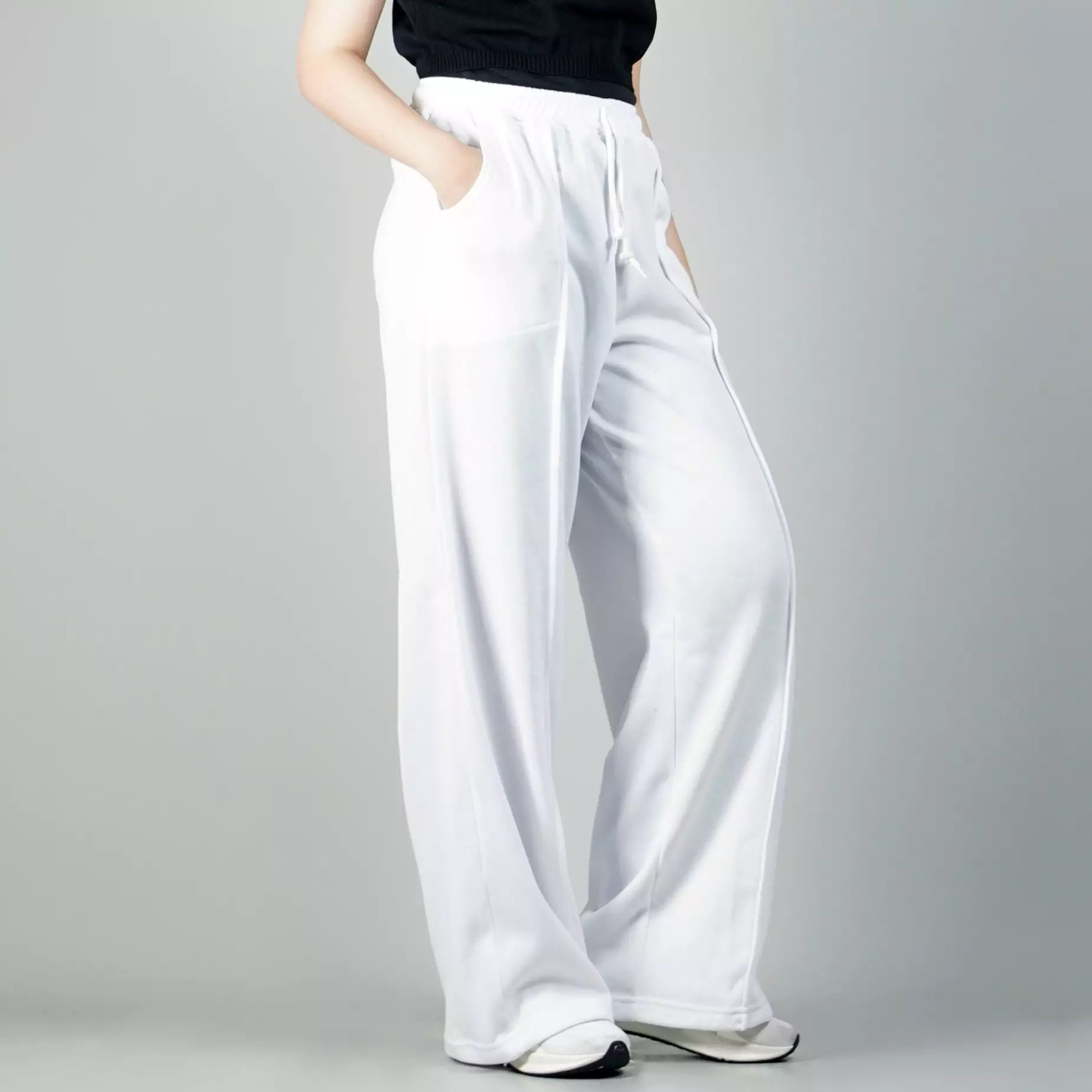 JENNIE Celana Panjang Wanita Celana Panjang Putih Loose Pants Wanita - PUTIH