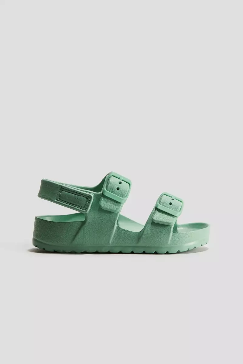 Discount on H&M  shoes - SKU: Two-strap pool shoes
