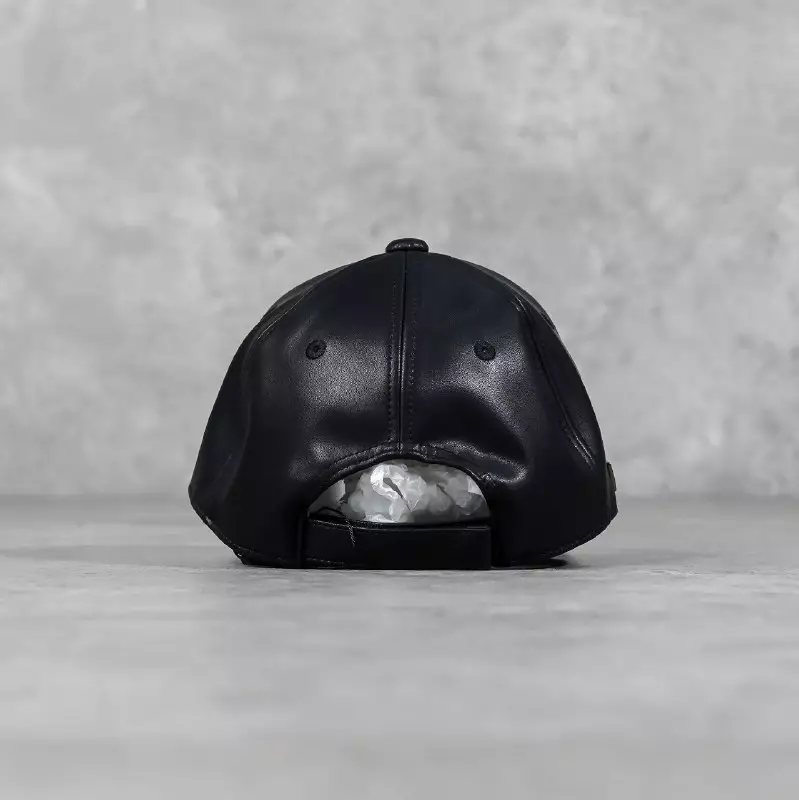 Topi BALMAIN B CIRCLE TEXT EMBROIDERY BLACK LEATHER CAP 100% ORIGINAL