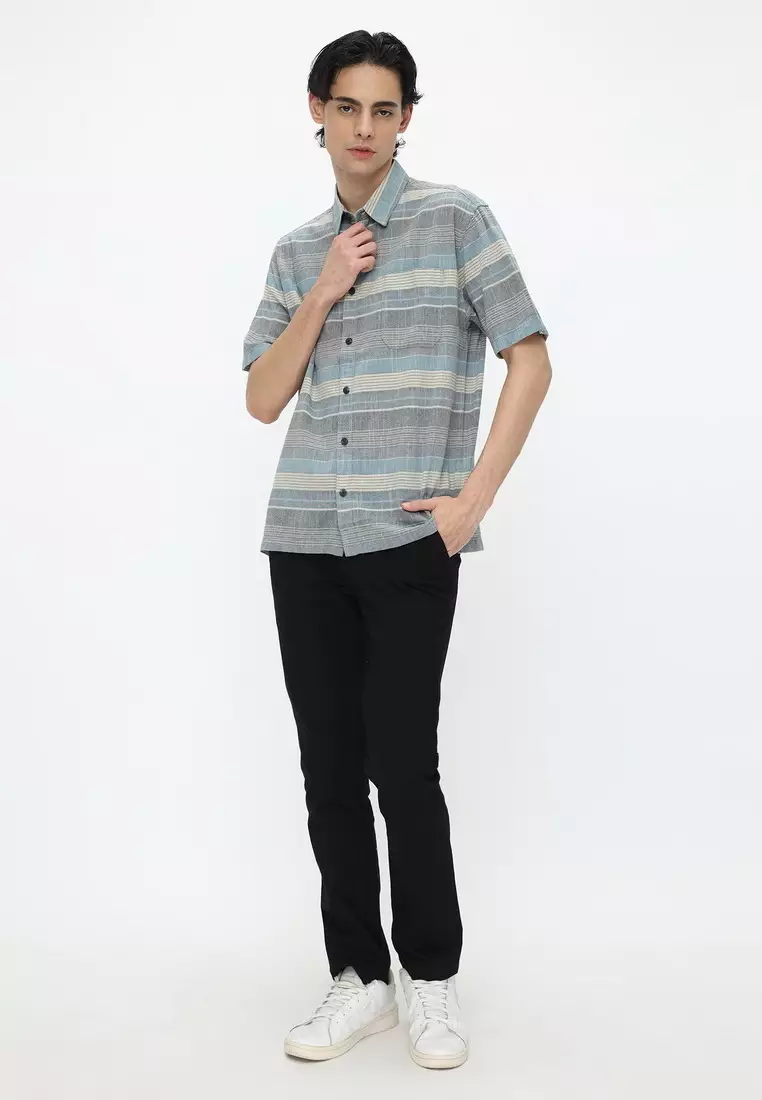 POLICE Kemeja Salur Printing Biru Regular Fit Pria