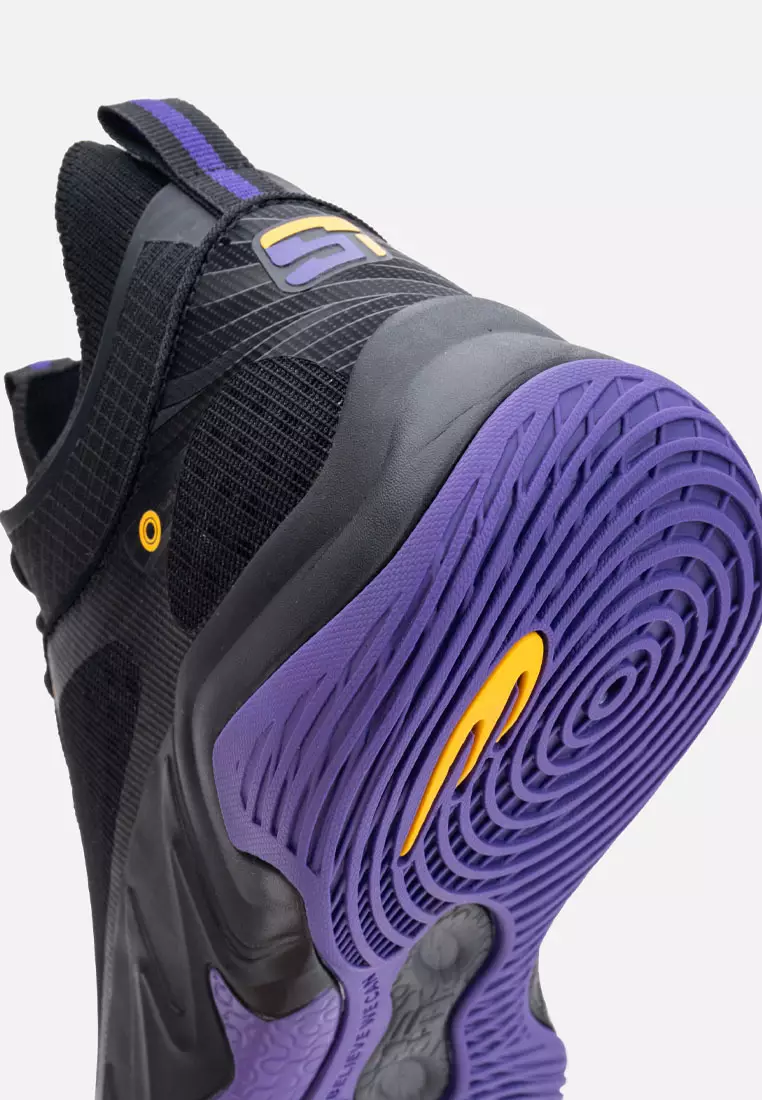 SCOTTIE 3 Boys Kid's Performance Basketball Shoes