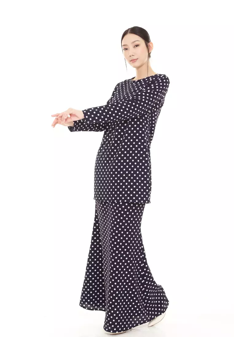 Rina Polka Dot Printed Kurung Basic Modern in Dark Blue