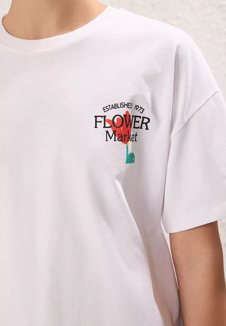 White Oversize/Wide Pattern Back Printed Knitted T-Shirt