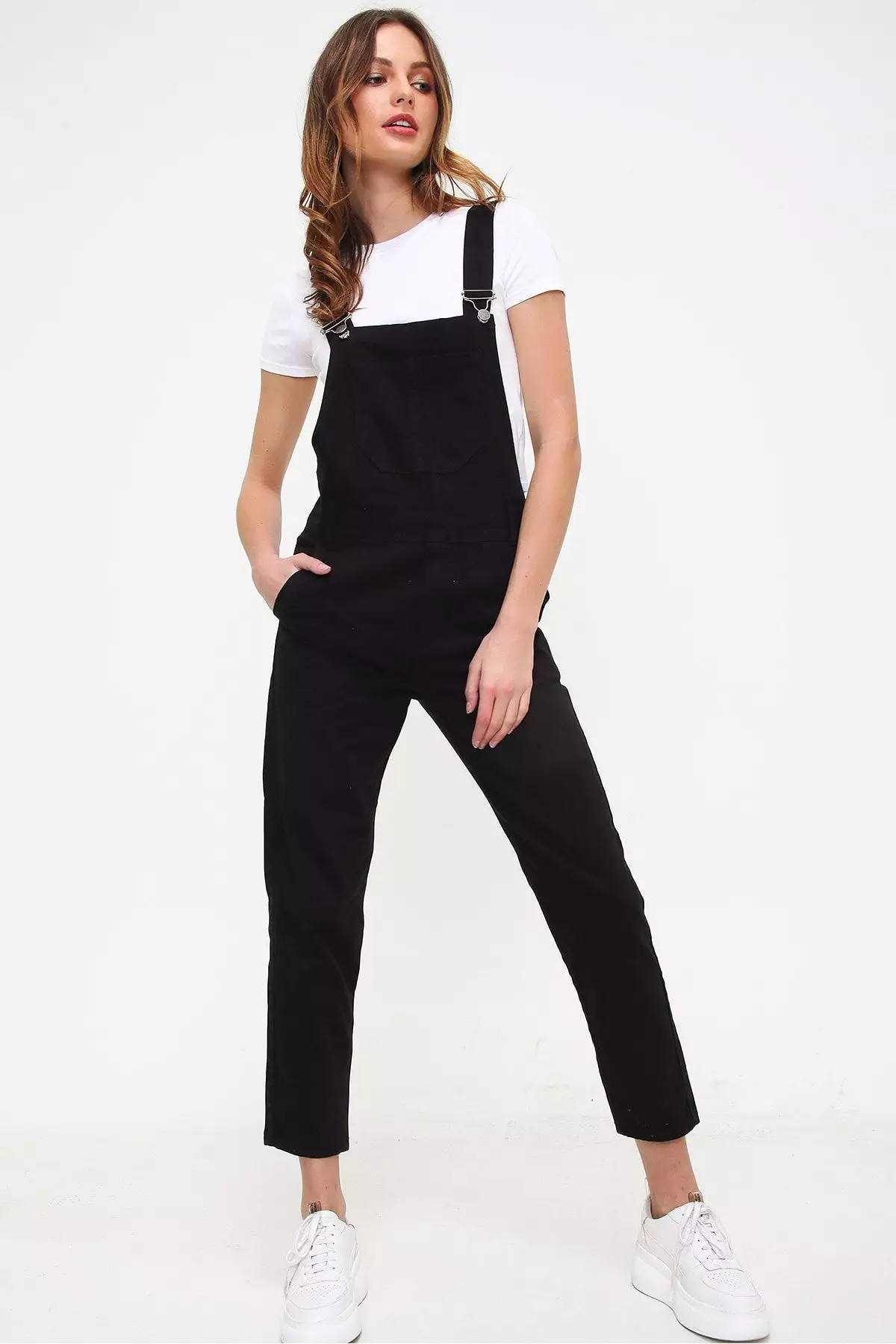 Denim Pocket Detailed Dungarees