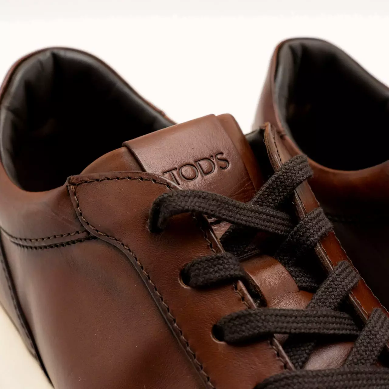 Red Dot Vintage Effect Leather Sneakers Brown White