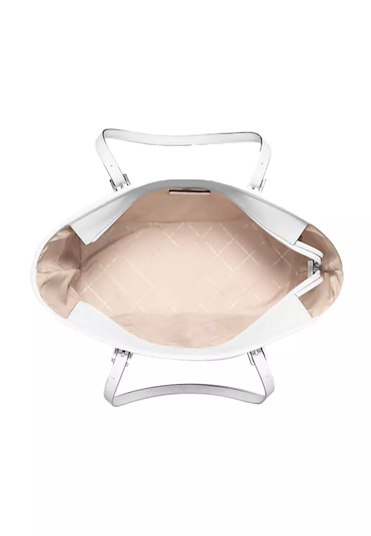 Jet Set Travel Large Saffiano Leather Tote Bag In White 35T0STVL9L