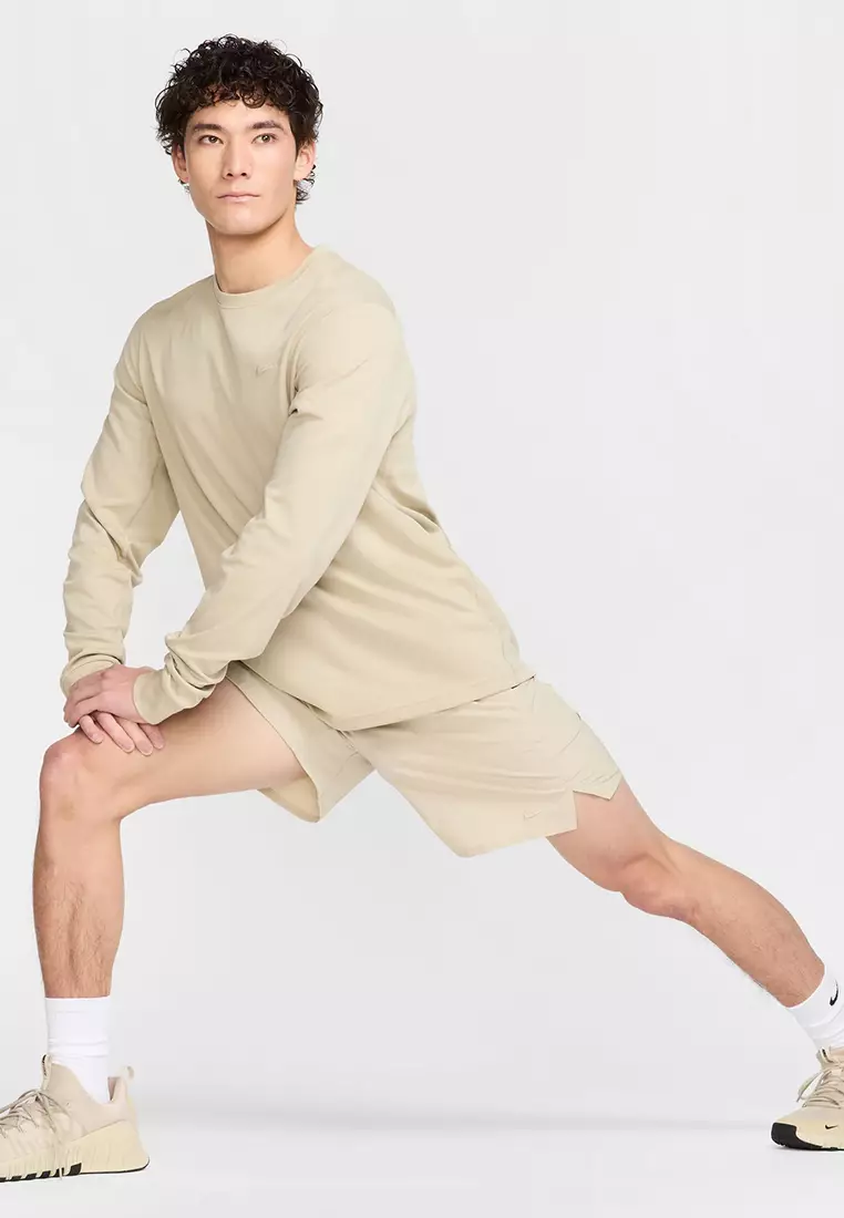 Unlimited Dri-FIT 7" Unlined Versatile Shorts