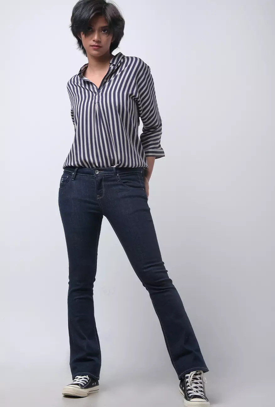 Celana Jeans Wanita Bootcut I1 Series Dark Blue