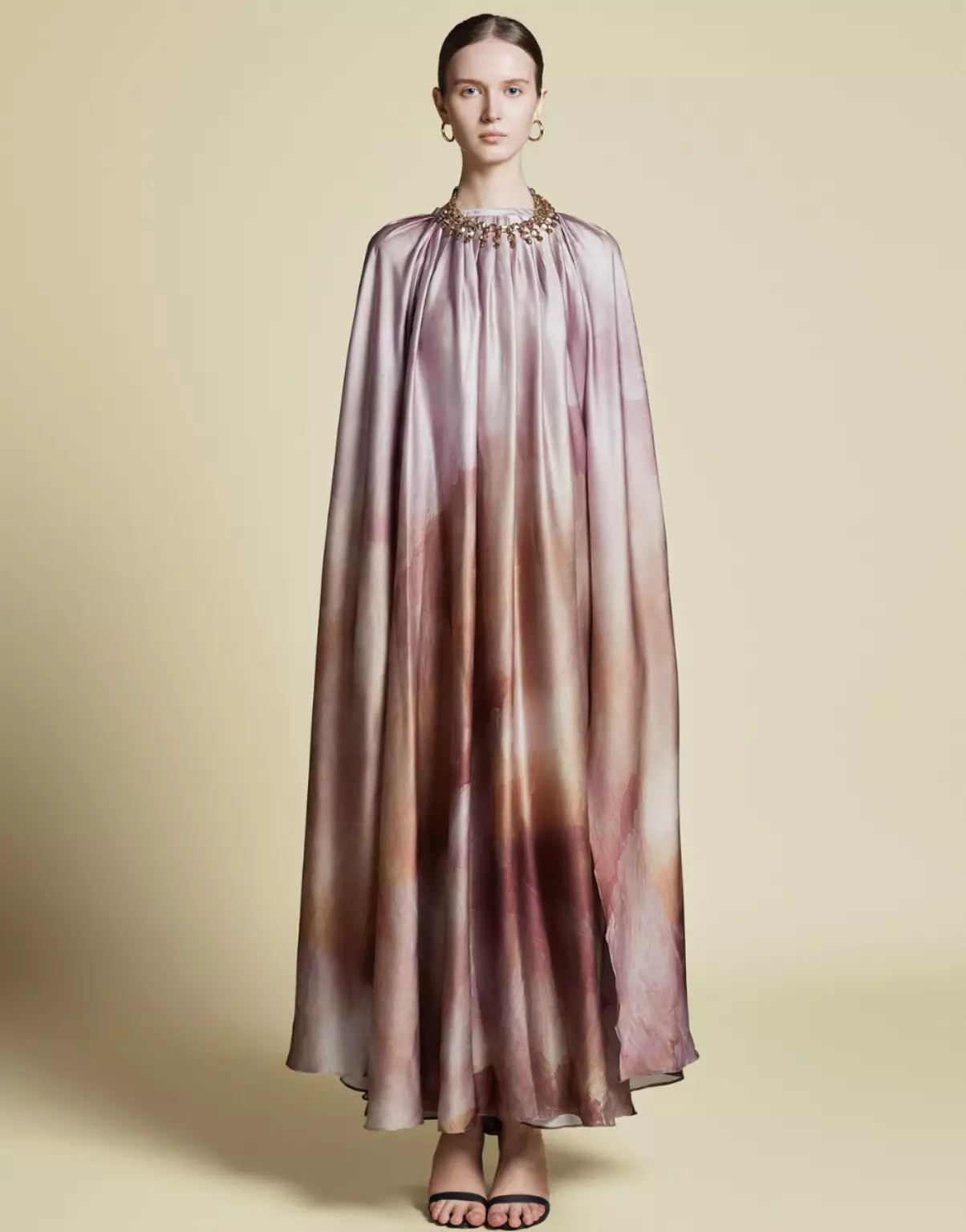 Demure Signature - Cape Kaftan in Italian silk Twill Abstract Brown - Dress