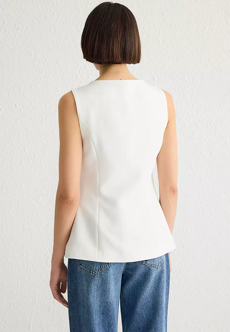 Fitted Square Neck Vest