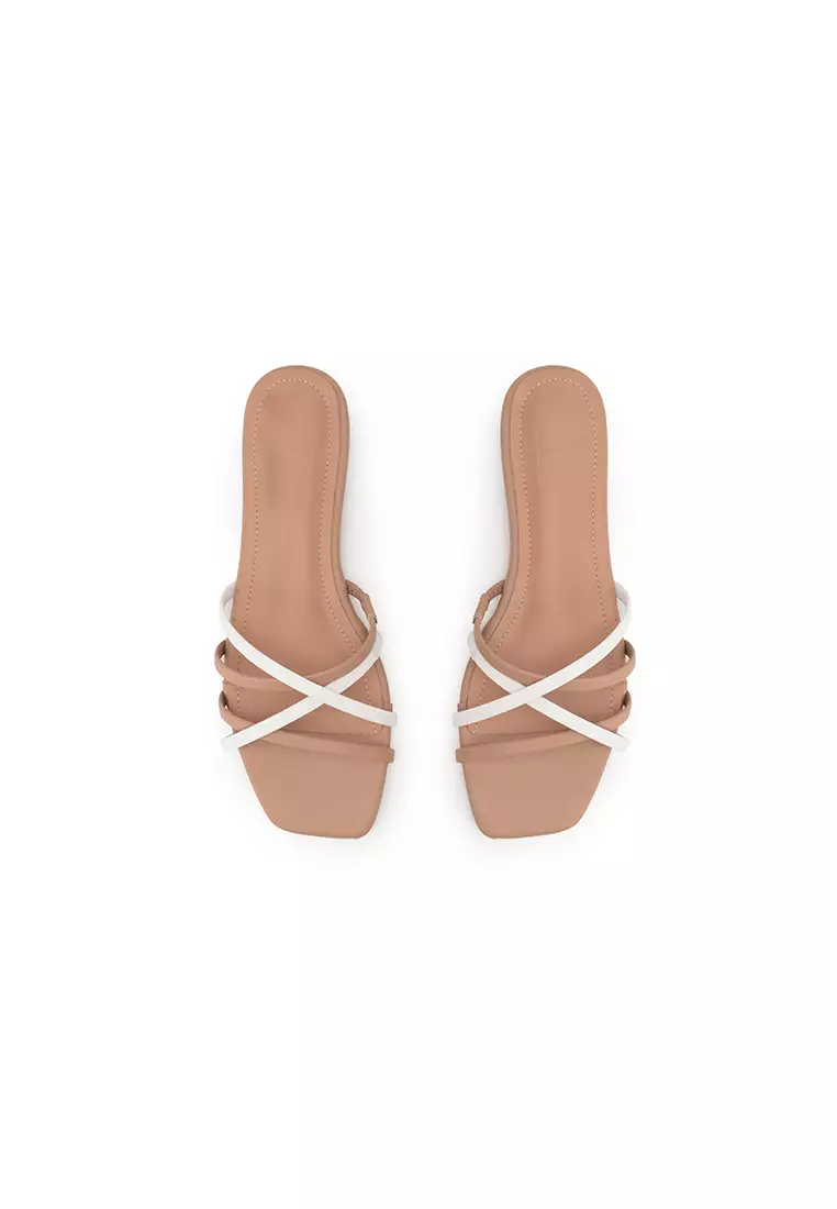 STRAPPY FLAT SLIDE 轻步感平底凉拖