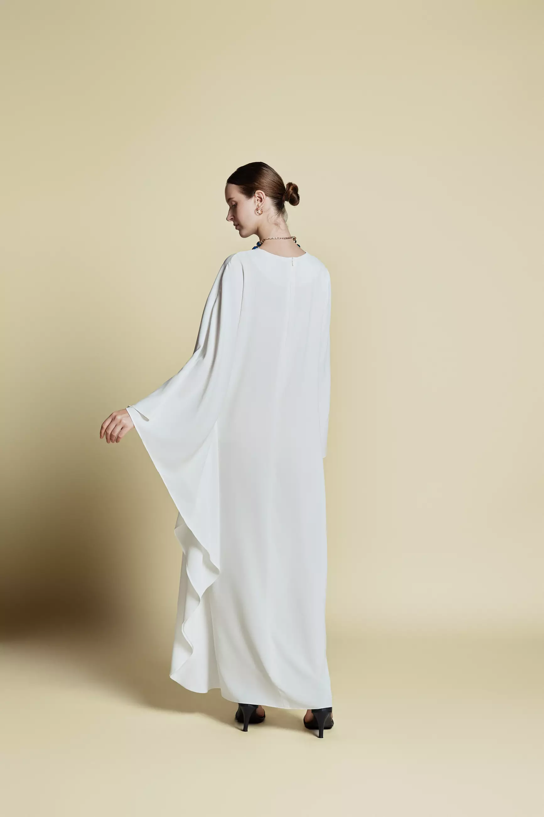 DEMURE&CO - Asymmetrical Kaftan in  Crepe de Chine Royal White - Dress