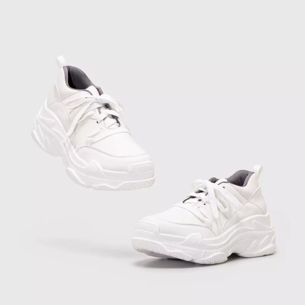 Waluya Sneakers White