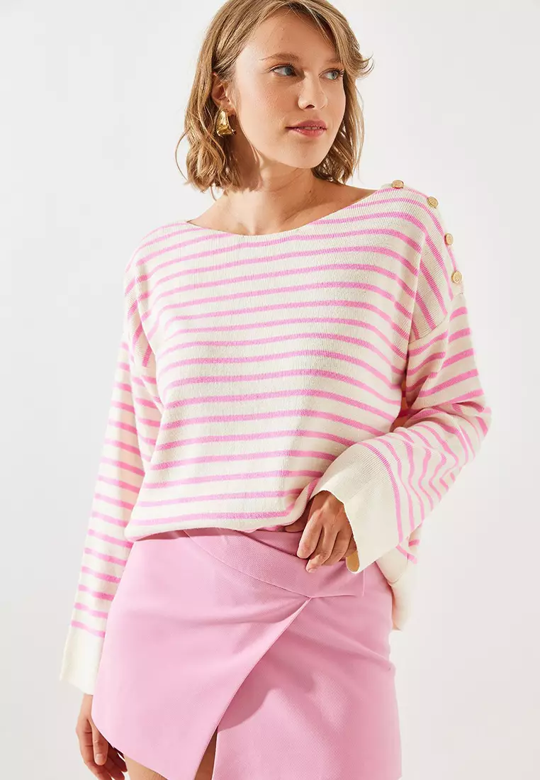 Women's Striped Shoulder Buttoned Sweater 20247511