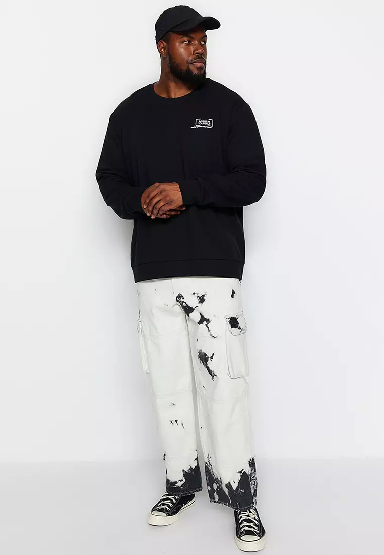 Plus Size Minimal Printed Sweatshirt