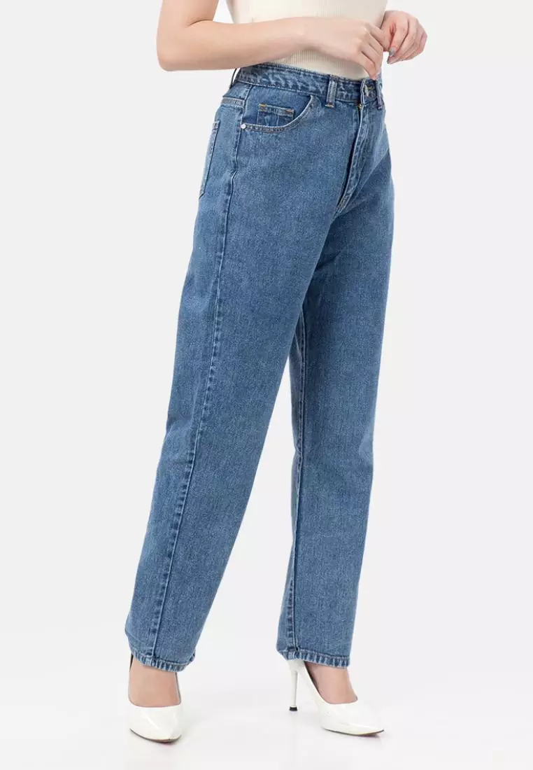 Basic Straight Jeans in Blue