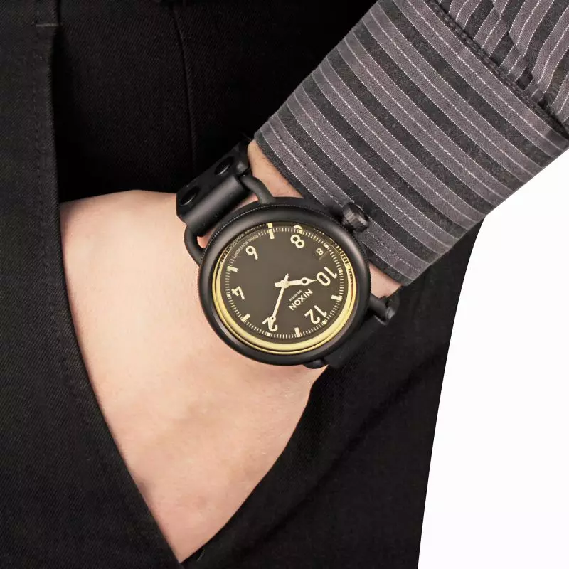 OCTOBER MATTE BLACK / ORANGE TINT