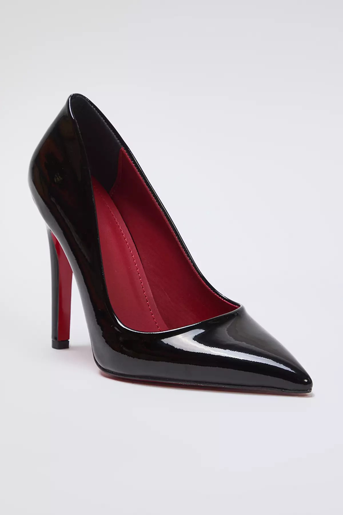 Patent Leather Pointed Toe Heels