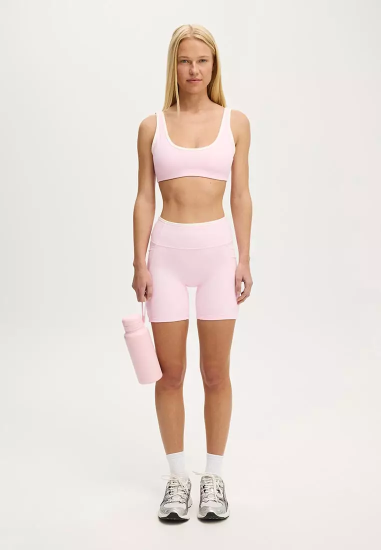 Ultra Soft Low Back Crop