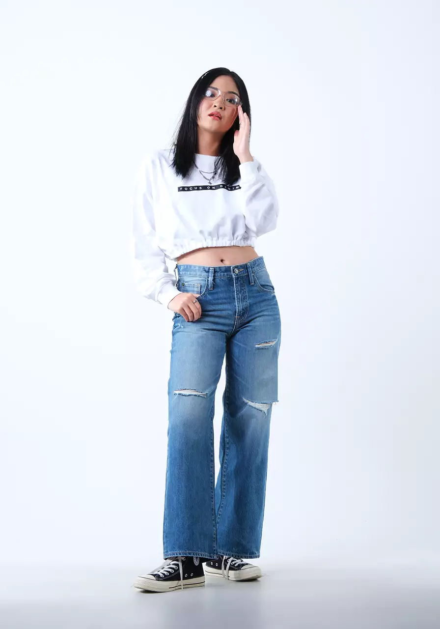 Sweatshirt Wanita Crewneck Gou White