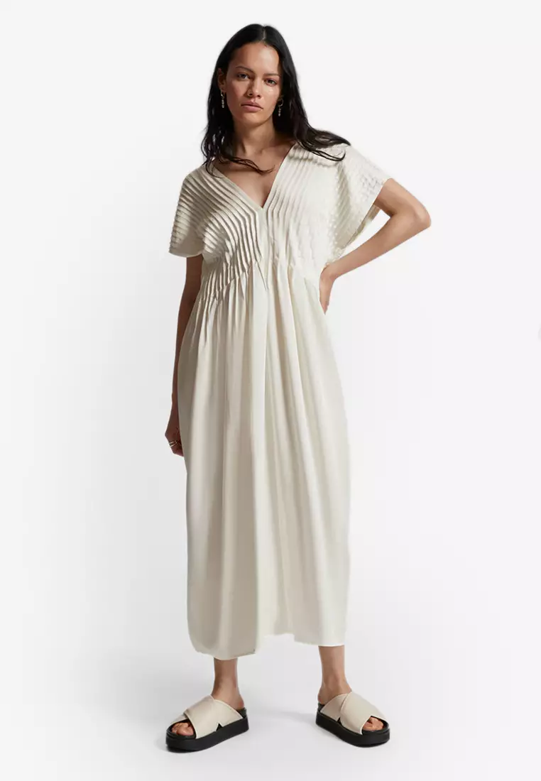 Other stories kaftan 2025