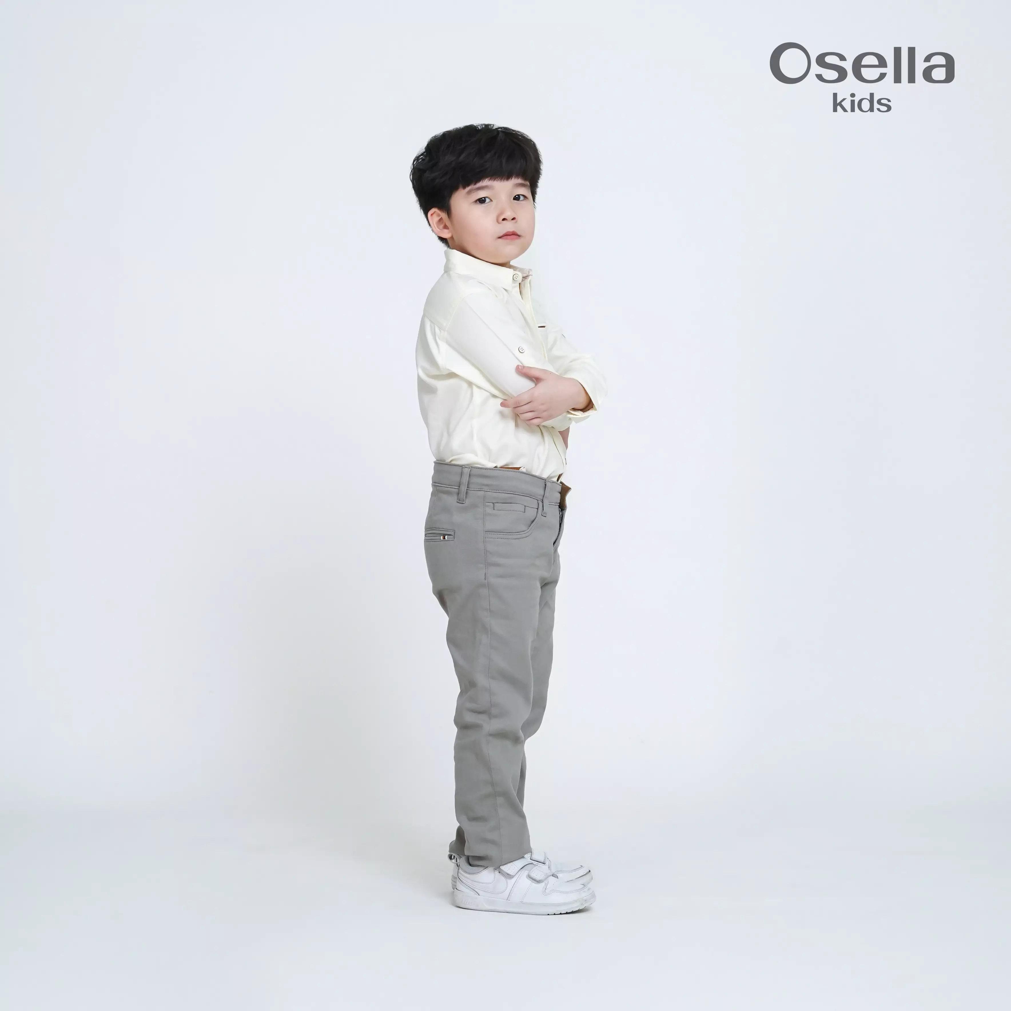 Osella Ezra Regular Fit Chino Pants Grey 228P660193 | Celana Chinos Panjang Anak Laki Laki