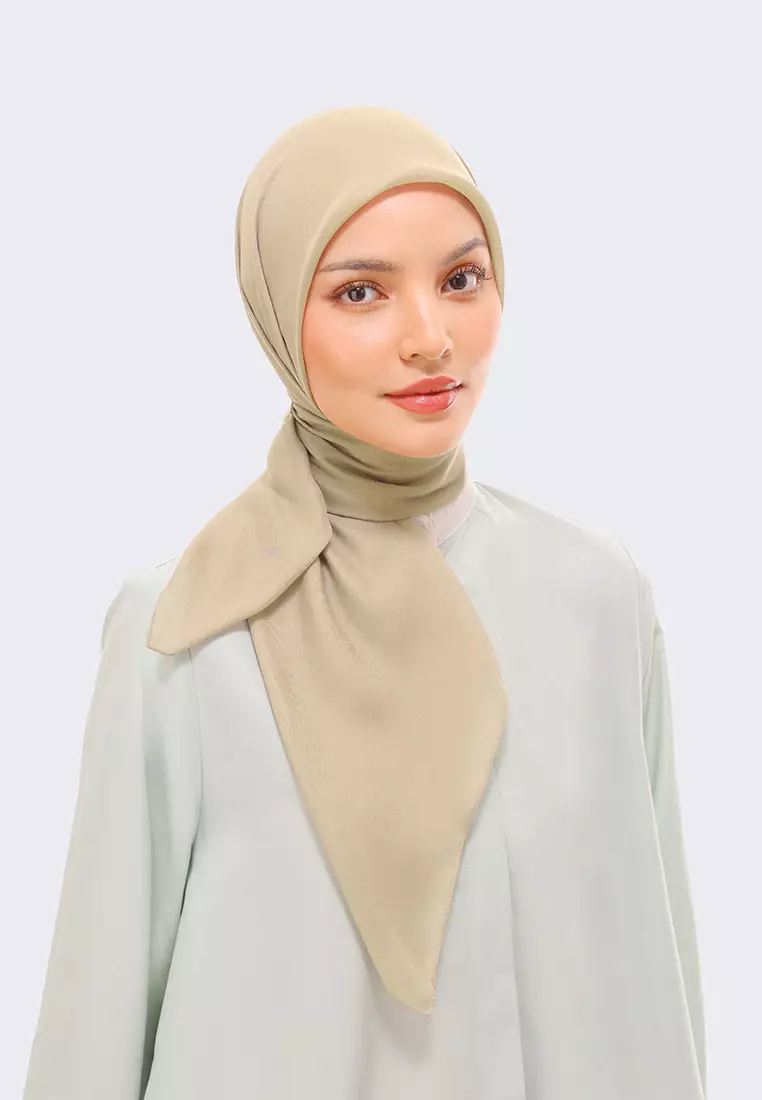 RiaMiranda Latte Rarina Scarf