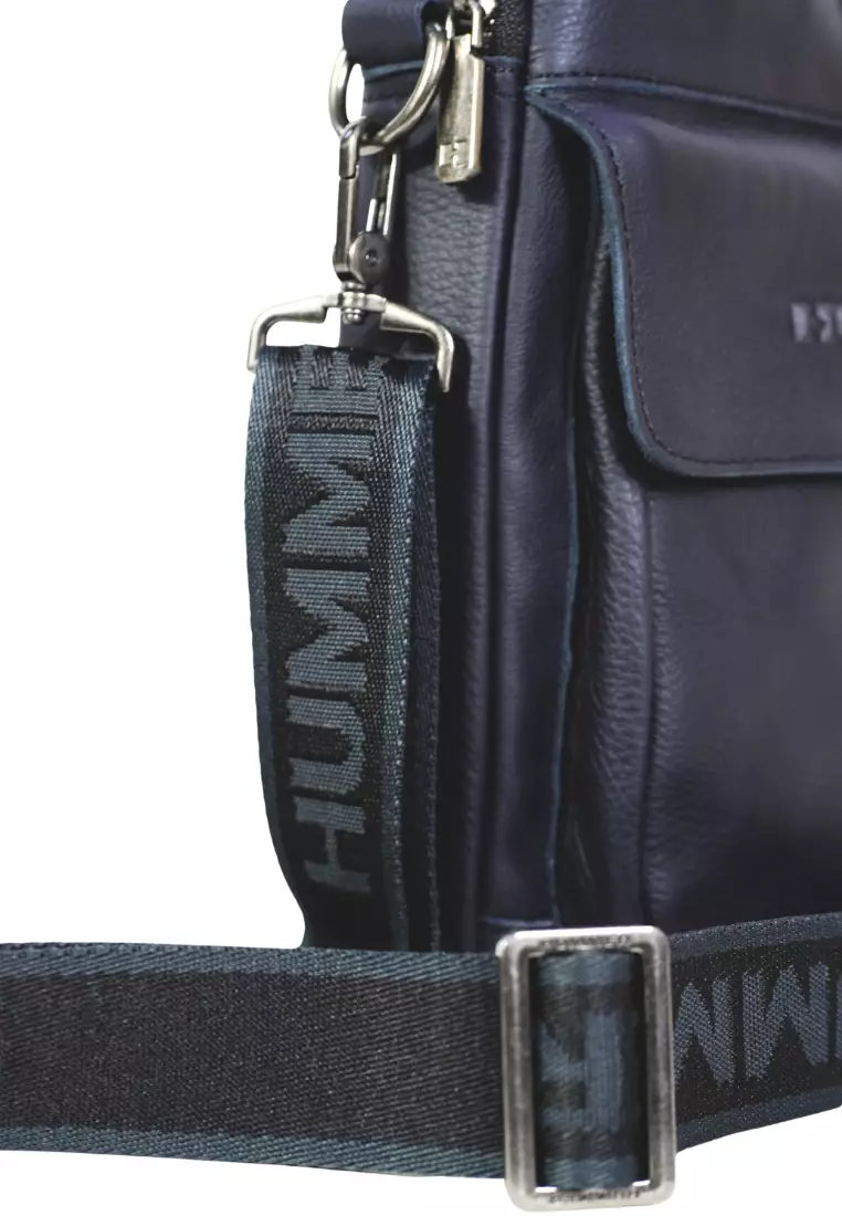 HUMMER LEATHER VERTICAL SLING  BAG - 18131070