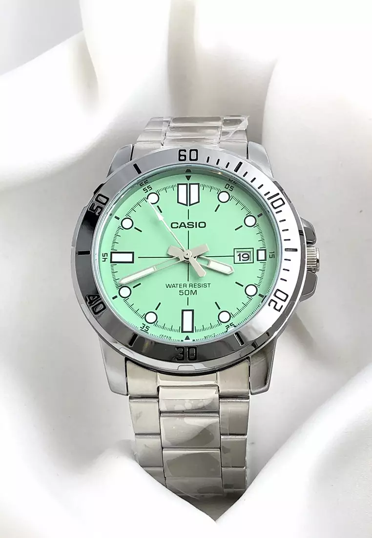 Men Analog Watch MTP-VD01D-3E1V Silver Stainless Steel Strap