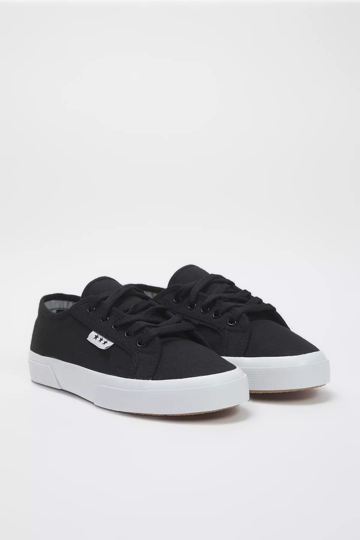 Lace-Up Flat Sole Sneakers