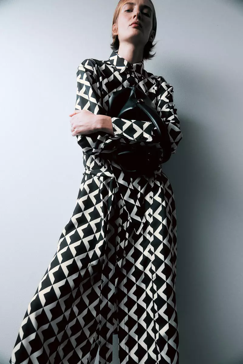 H&M Tie-belt shirt dress