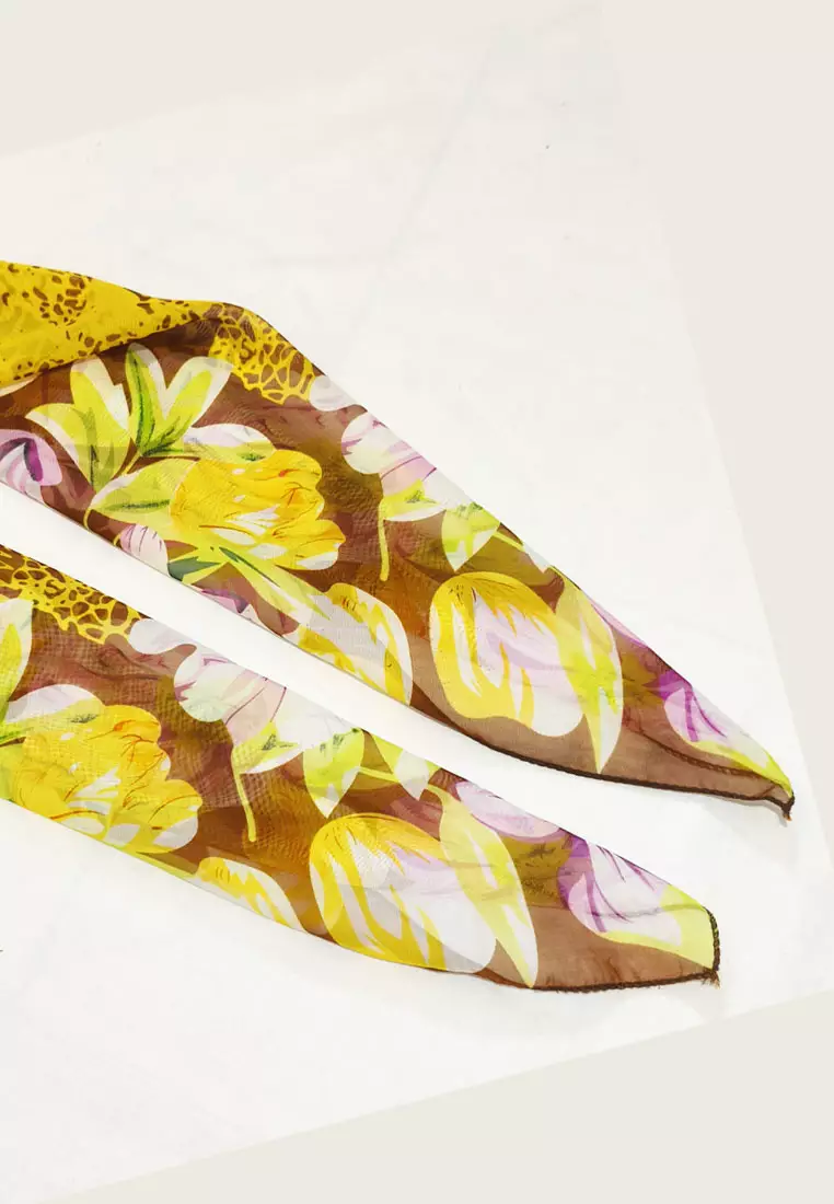 Aksesoris Scarf Wanita Flora Motif Silky Square Chiffon Scarf Segi Empat Ukuran Kecil Brown & Multi