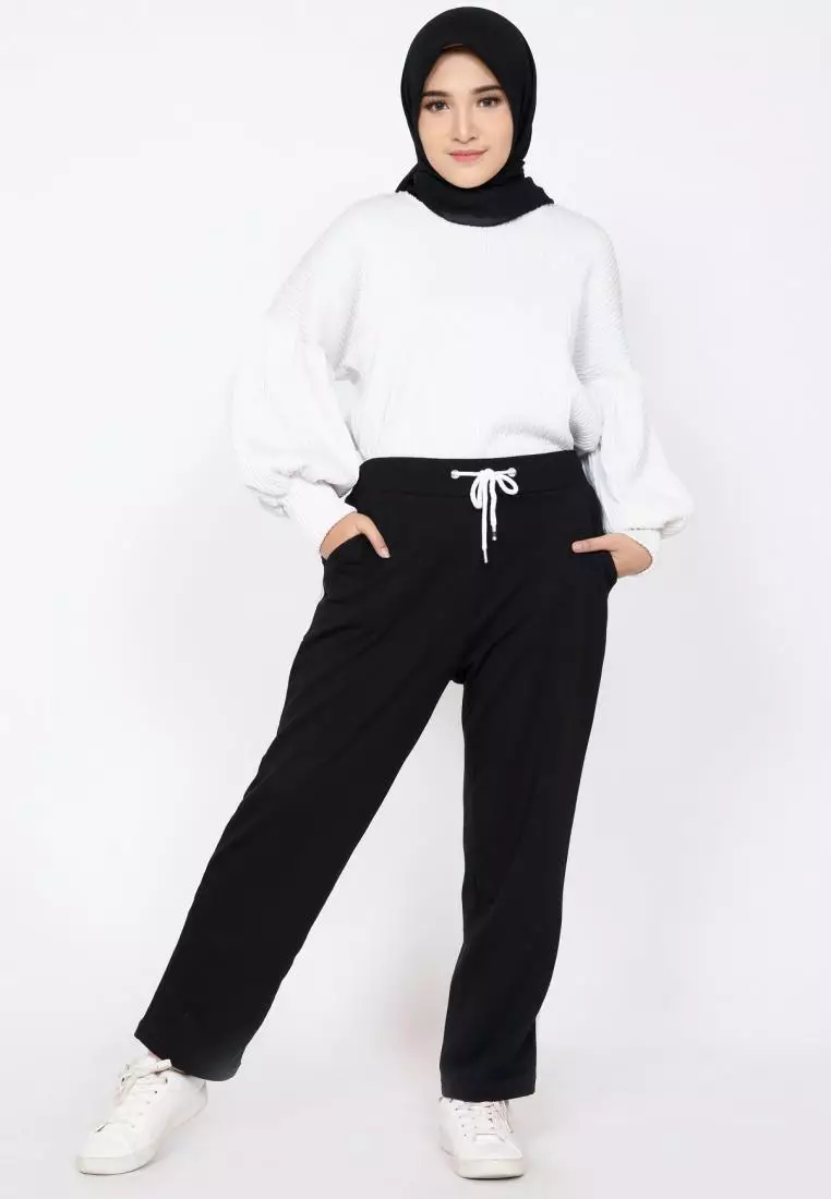 Joan Basic Sweatpants - Celana Training Olahraga Wanita