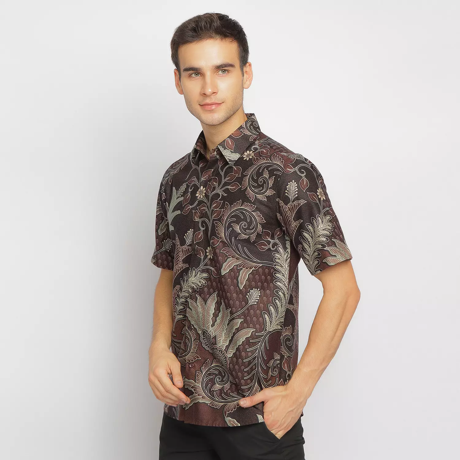 Slimfit Kiran Brown Kemeja Batik Pria Lengan Pendek