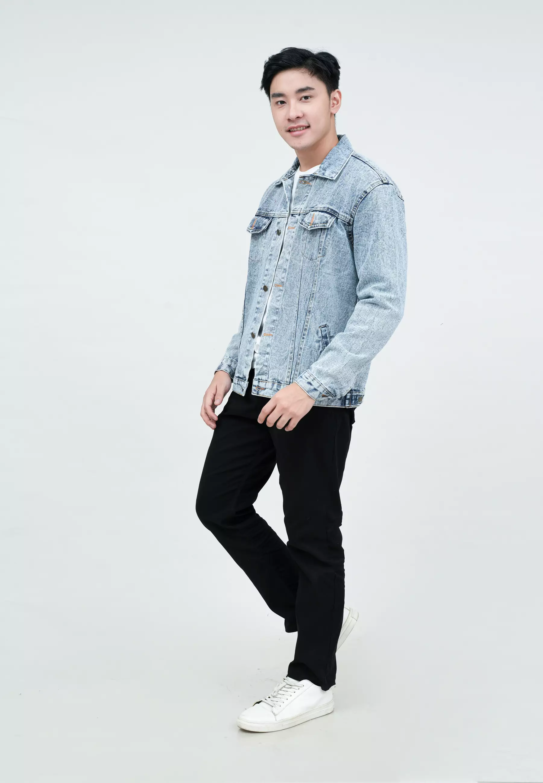 Houseofcuff Jaket Jeans Pria Motif Gunung Jaket Denim Biru Pudar