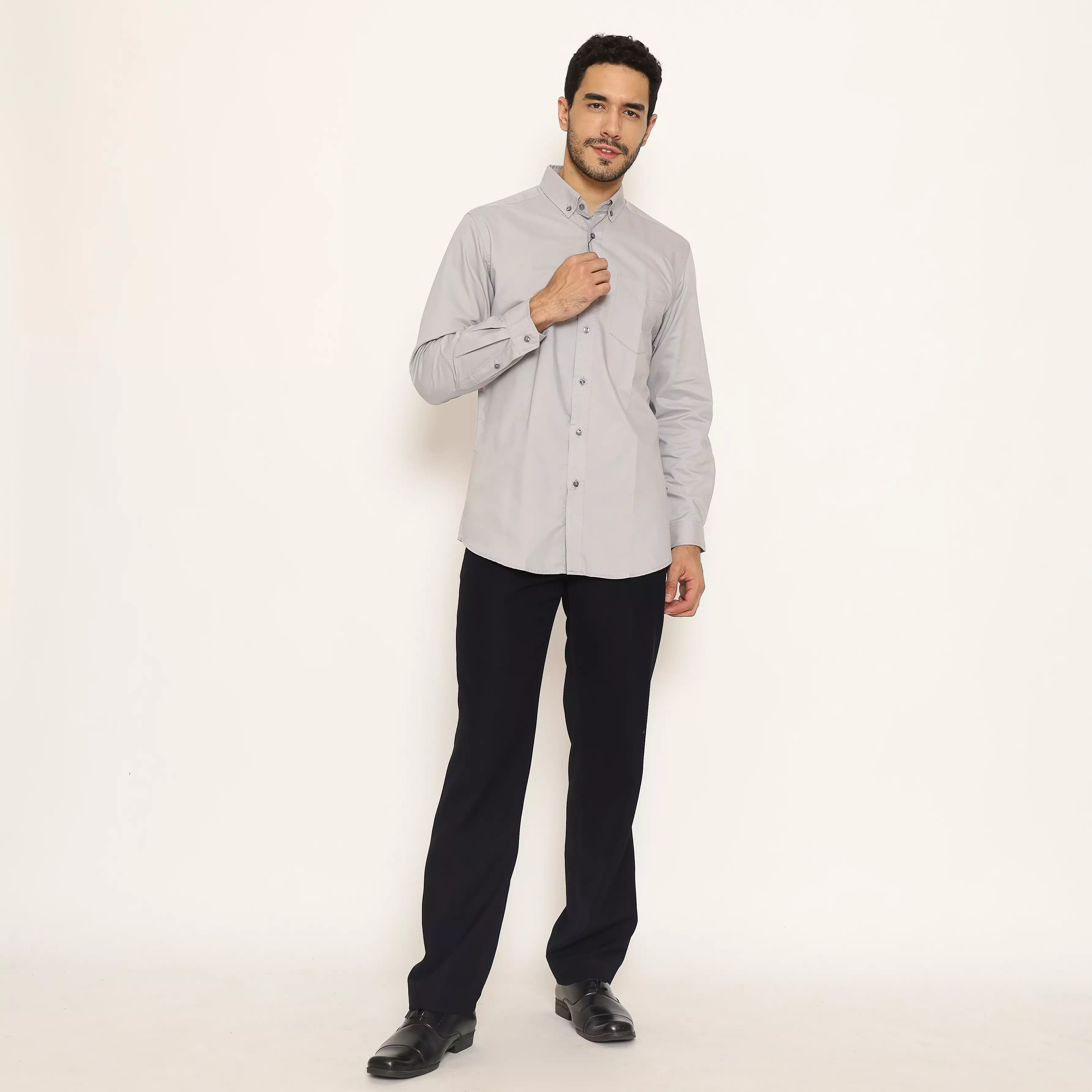 Schoeller Kemeja Pria Lengan Panjang Polos Warna Abu-abu – TERRENCE-MLNS