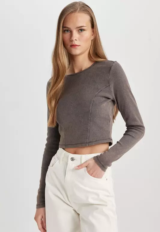 Crop Tee