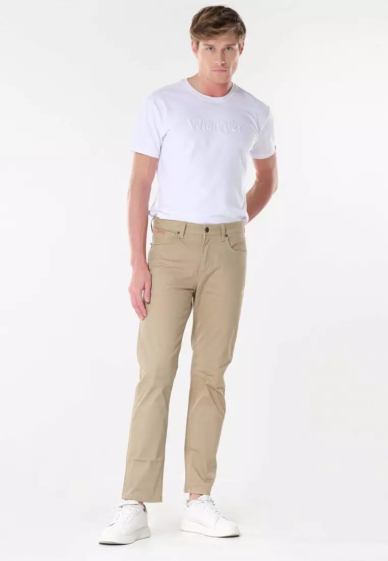 Buy Wrangler Texas Straight Colored Pants for Men in Khaki Color