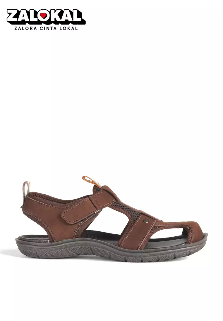 Brisk Strap Sandals
