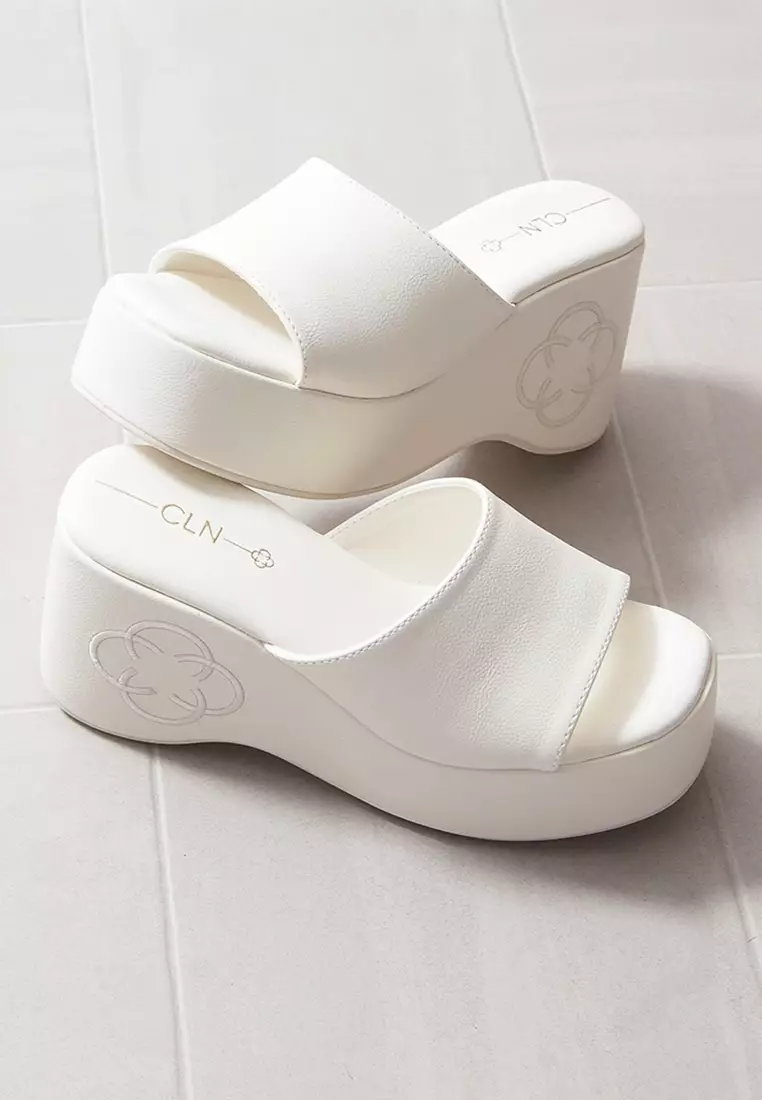 Audrey Wedge Slides