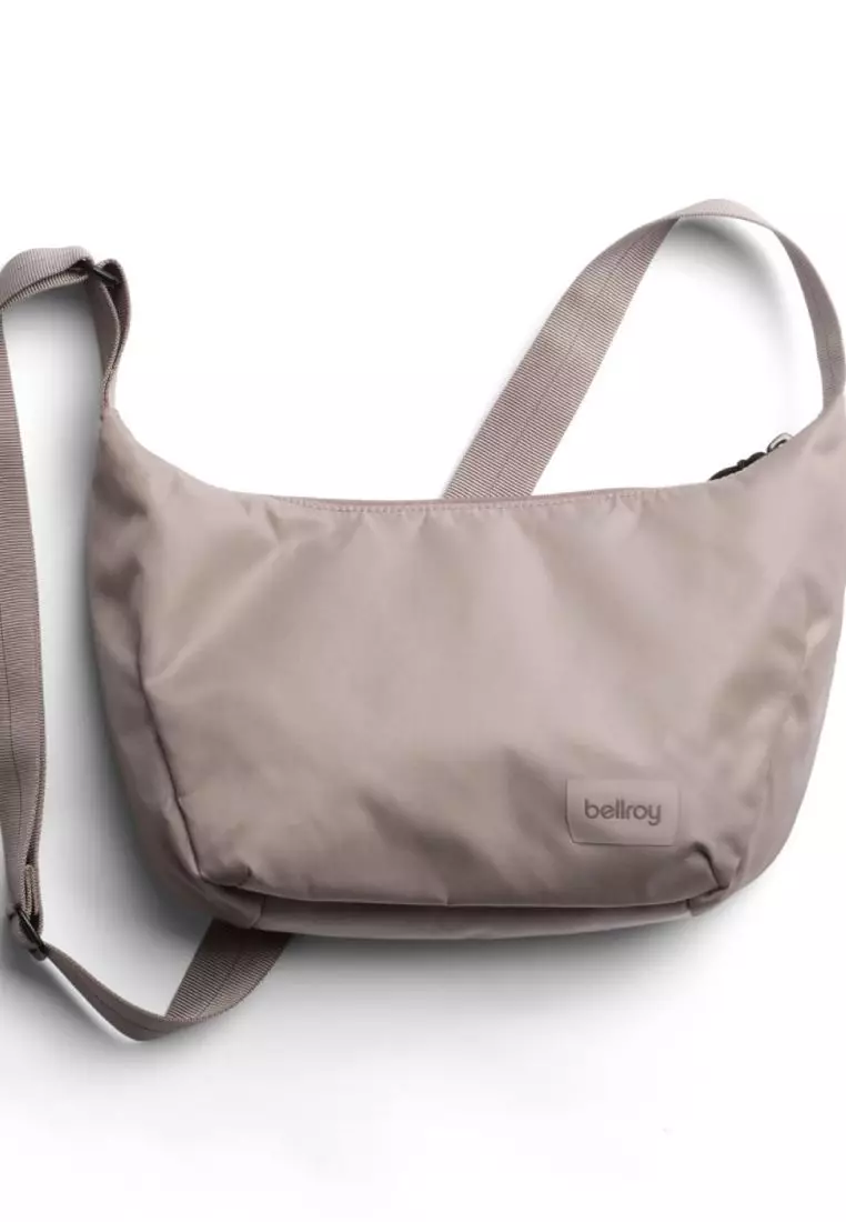 Bellroy Laneway Crescent Bag 2.5L - Fawn