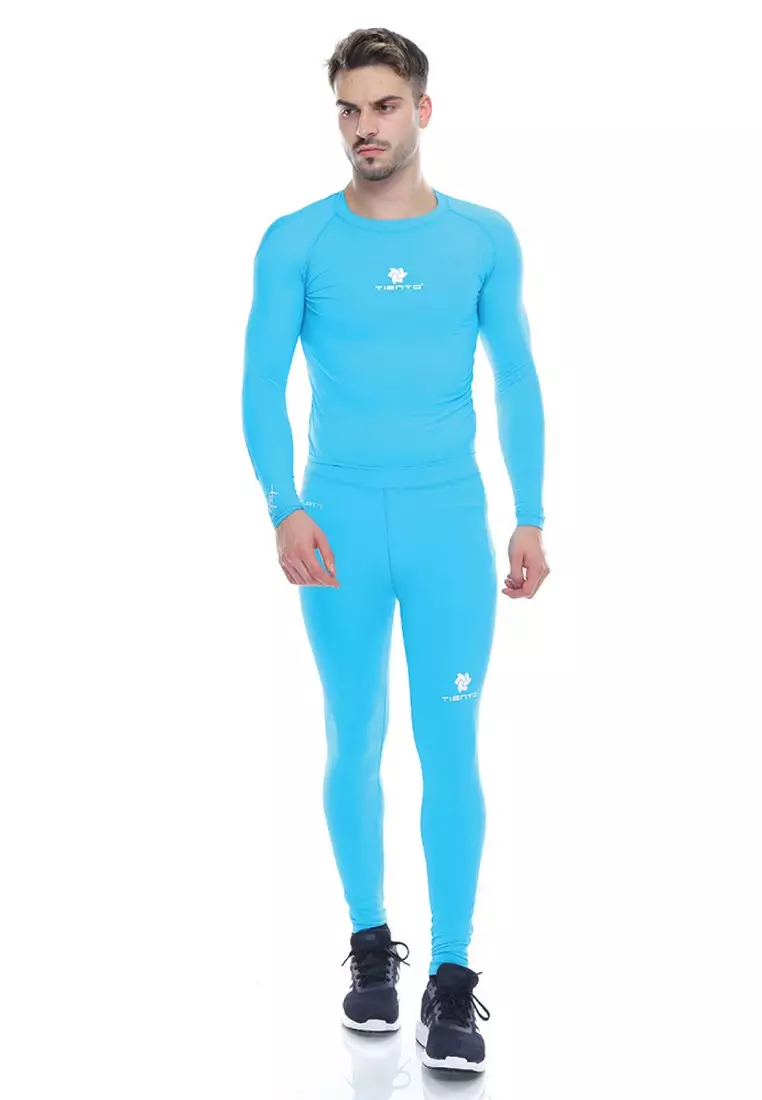 Porno aktrisa Emi Anderssen anal jinsiy aloqa qilishni xohlaydi