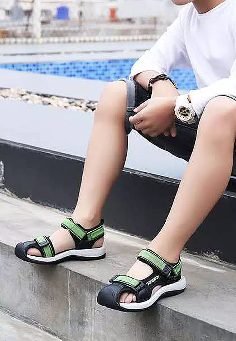 Sandals for 8 new arrivals year old boy
