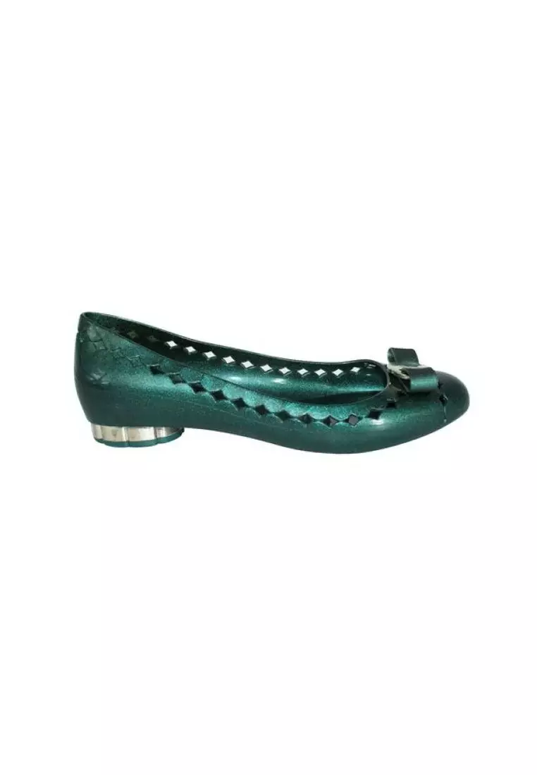 Ferragamo Flats Jelly Shoes size 10, Women's Fashion, Footwear, Flats on  Carousell
