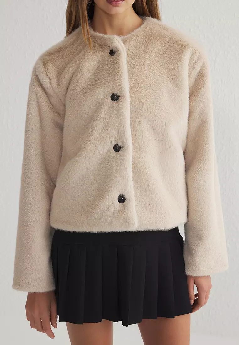 Ecru Regular Fur Jacket Coat TWOSS25MO00033