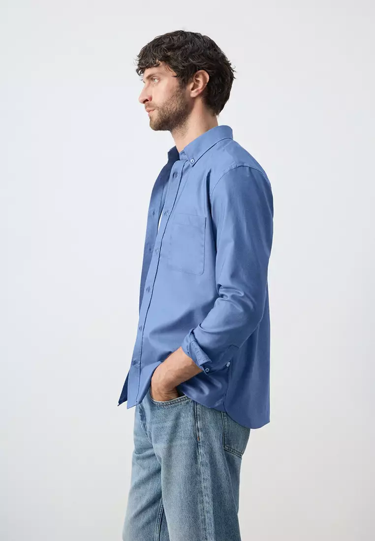 100% Cotton Regular Fit Lightweight Oxford Shirt