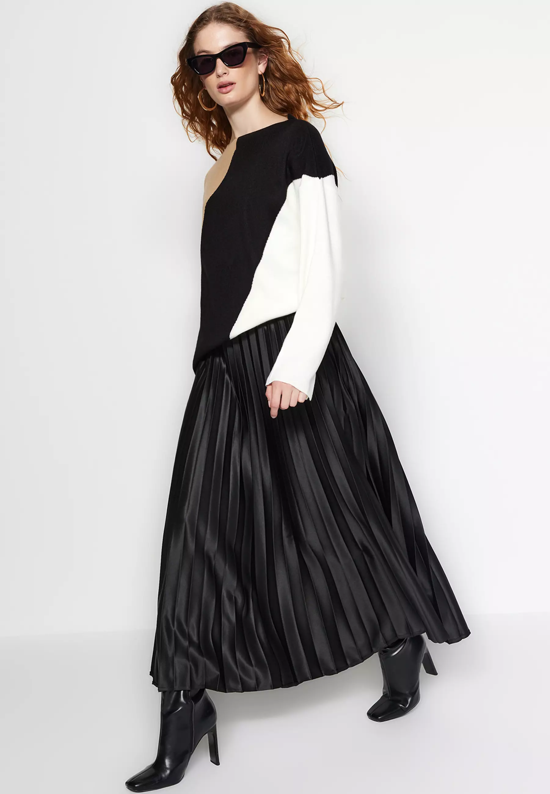 Pleated Maxi Skirt
