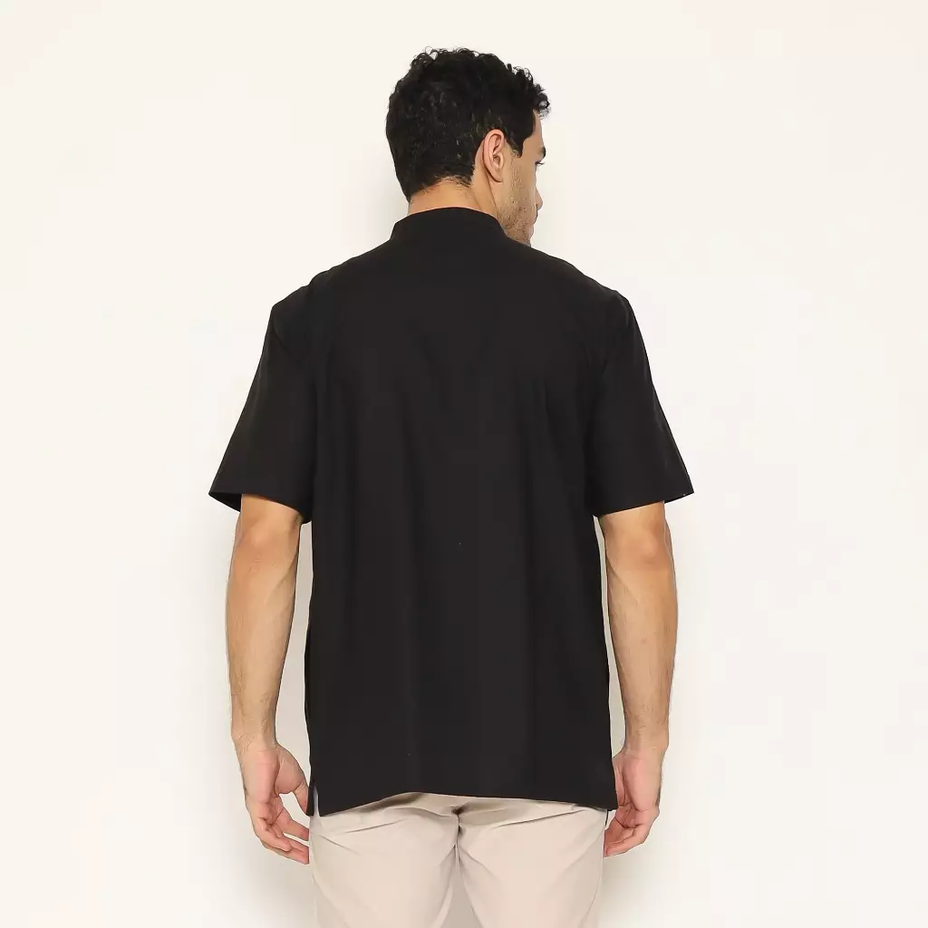 AMK Kemeja Koko Pria Lengan Pendek KK SHAKA S/S Black